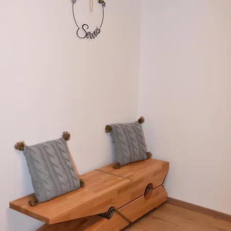 Eder Apartment *