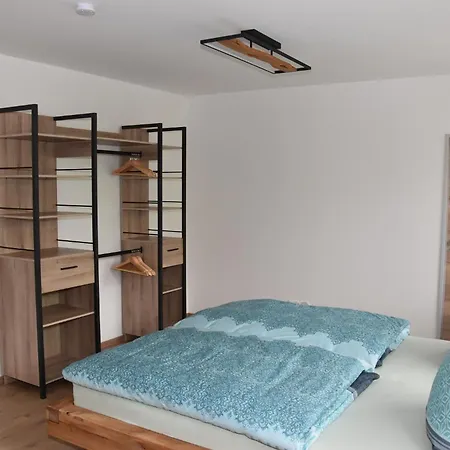 Eder Apartment *